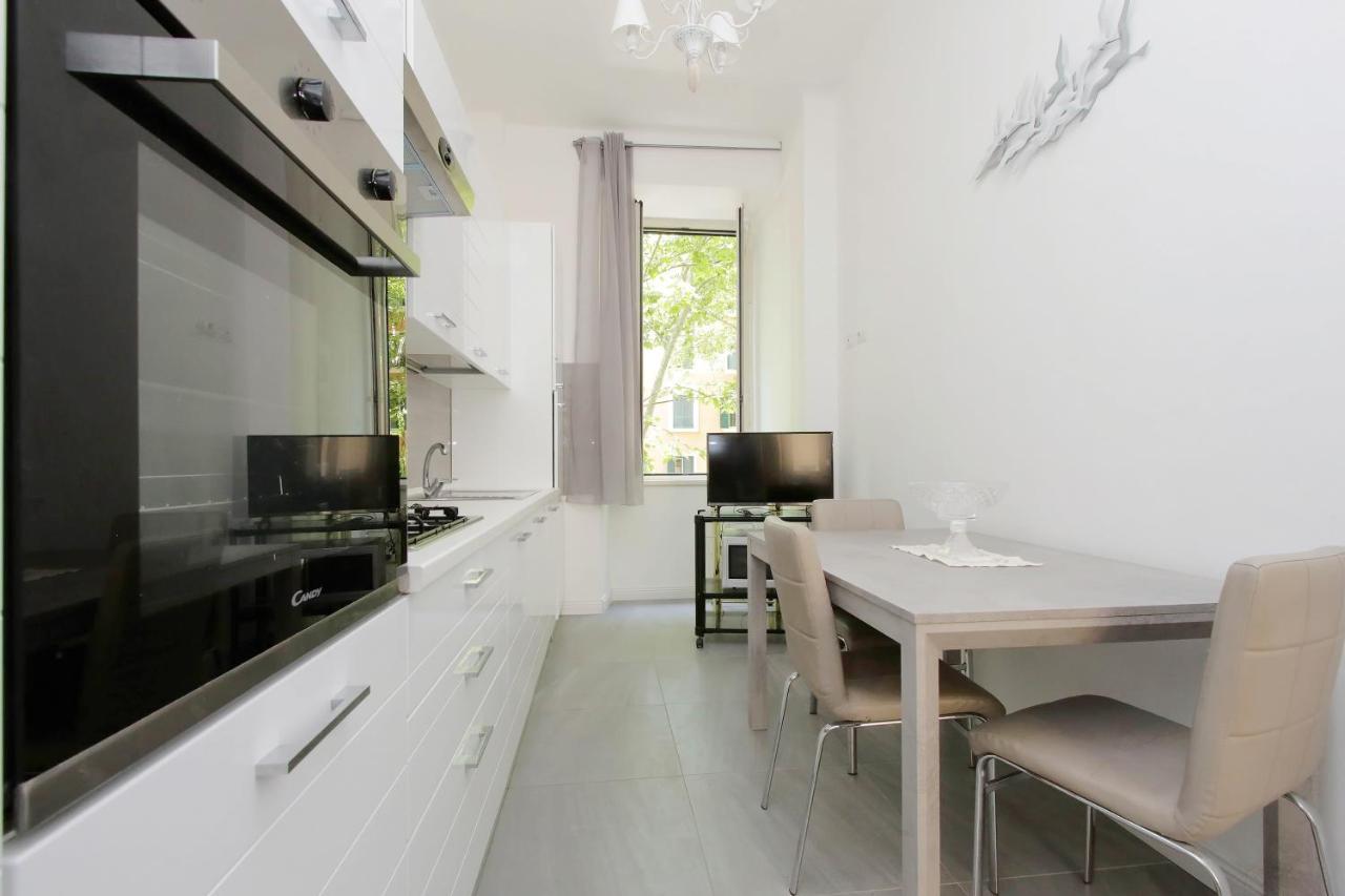 4Bnb - Luxury Mazzini Apartment Rome Bagian luar foto