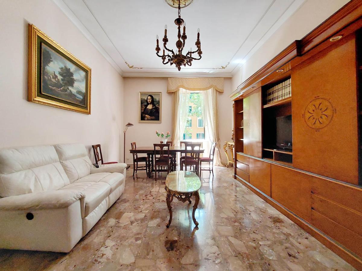4Bnb - Luxury Mazzini Apartment Rome Bagian luar foto